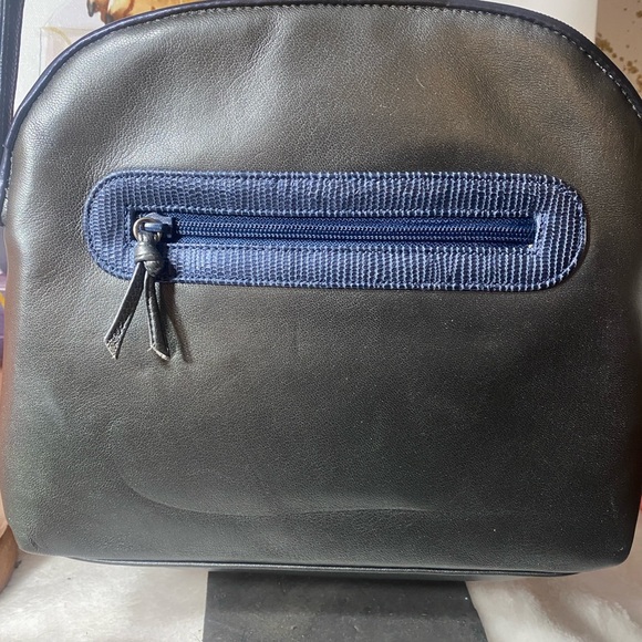 NWT Accents by Sharif Leather Crossbody Bag Sharif Designs LTD Made in USA - Picture 3 of 5